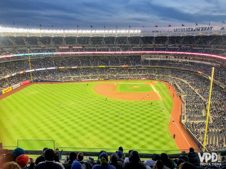 Foto do estádio dos Yankees em Nova York, onde acontecem os jogos de baseball 