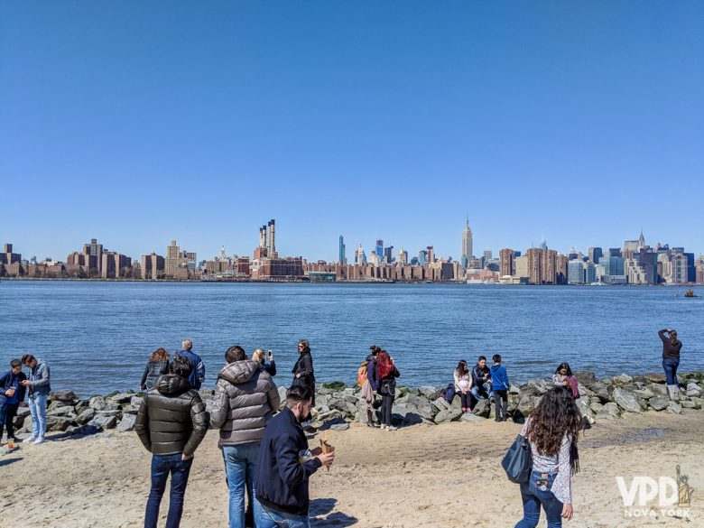 Foto do Smorgasburg, festoval de comida que acontece a céu aberto a partir de abril