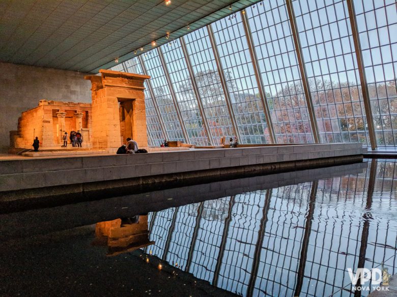 Nos dias mais frios, inclua programações em ambiente fechado. Foto da parte do Egito no Museu Metropolitan 